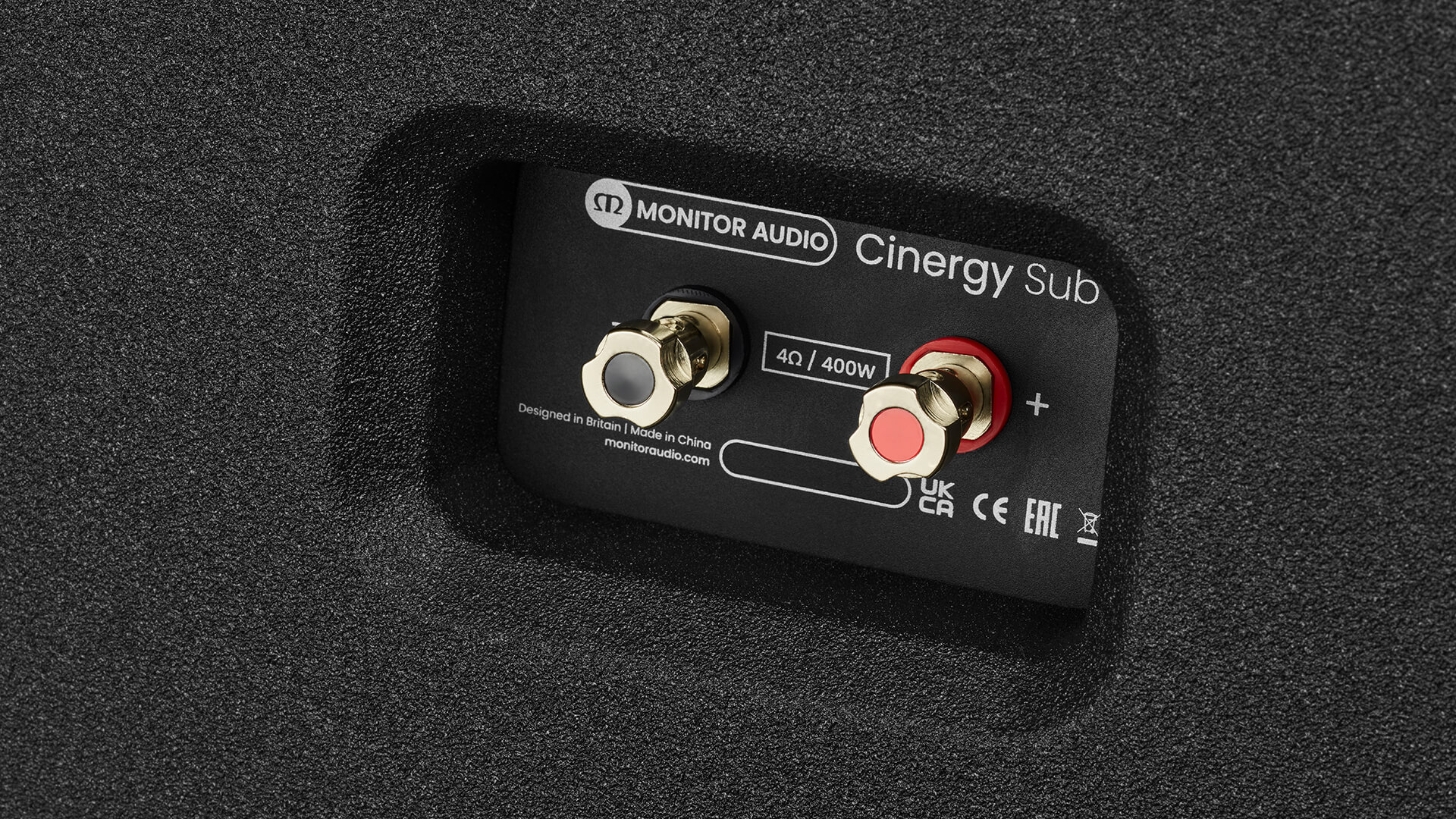 ma_cinergy_sub15_terminal_closeup